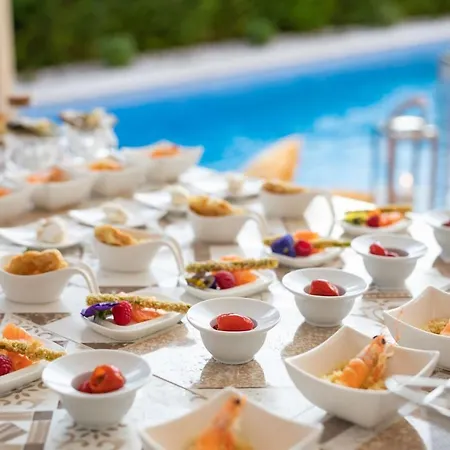 Giulia * Tar-Vabriga