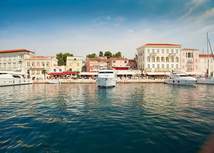 Giulia * Tar-Vabriga